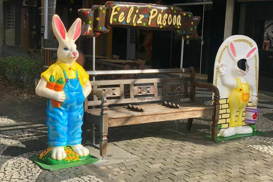 Centro de Tubarão entra no clima da Páscoa