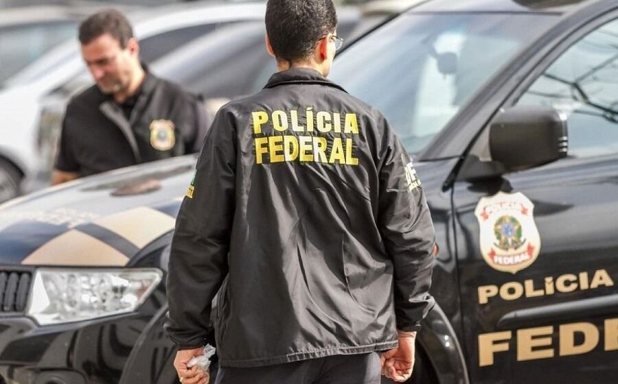 Polícia Federal desencadeia operação em Laguna UNITV