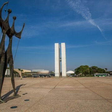 O povo está bestializado