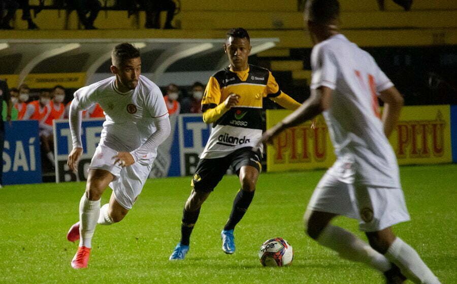 Hercílio Luz estreia na Copa SC com vitória fora de casa