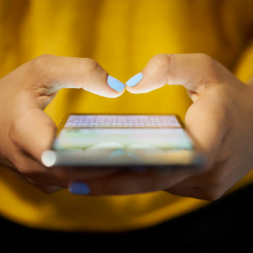 Grupo em rede social auxilia na procura por emprego em Laguna Grupo em rede social auxilia na procura por emprego em Laguna