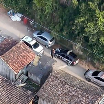 Operação policial prende autores de roubo em empresa, em Braço do Norte Operação policial prende autores de roubo em empresa, em Braço do Norte