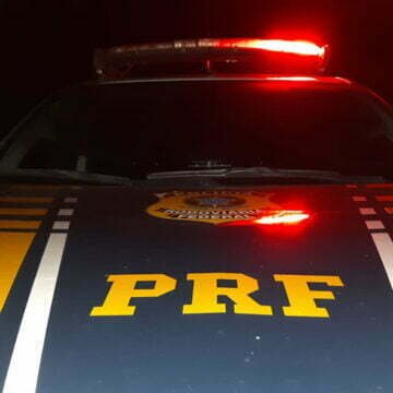 Motorista atira contra outro carro durante discussão enquanto trafegavam na BR-101