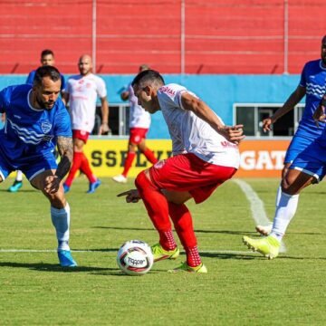 Fora de casa, Hercílio Luz sofre primeira derrota no Catarinense Fora de casa, Hercílio Luz sofre primeira derrota no Catarinense