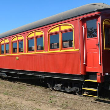 Vagões históricos e áreas administrativas do Museu Ferroviário são reformados