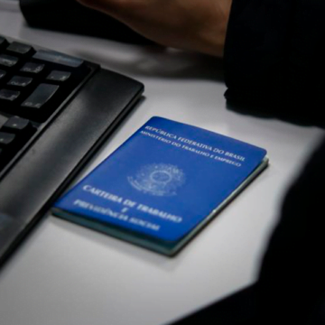 Santa Catarina fecha 2022 com saldo positivo de 90 mil novos empregos, de acordo com o Caged