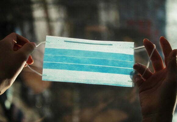 Capivari de Baixo volta a recomendar uso de máscara no município