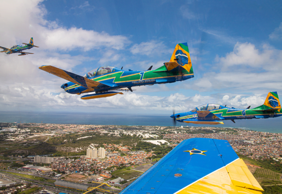 Esquadrilha da Fumaça fará apresentação especial em Tubarão