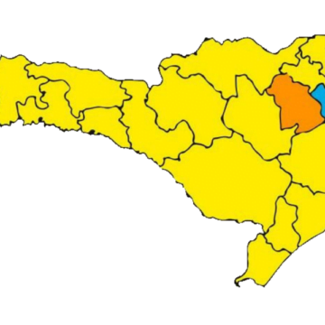 Risco de transmissão de Covid-19 aumenta na região da Amurel Risco de transmissão de Covid-19 aumenta na região da Amurel