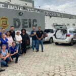 Imbituba recebe a doação de roupas apreendidas em operação policial