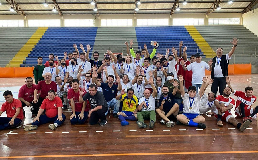 Jogos de Futsal completam etapa regional das Olimpíadas das Apaes em Capivari de Baixo