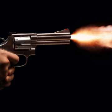 Jovem é levado ao hospital após ser encontrado baleado, em Imbituba