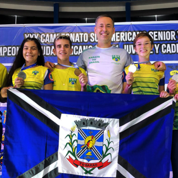 Tubarão é destaque no Campeonato Sul-Americano de Karatê, no Equador Tubarão é destaque no Campeonato Sul-Americano de Karatê, no Equador