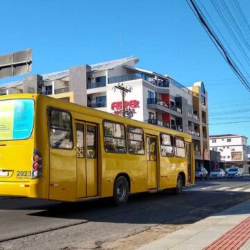 Tarifas de ônibus e do bote são reajustadas em Laguna Tarifas de ônibus e do bote são reajustadas em Laguna
