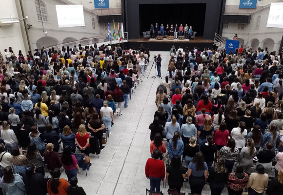 Educação finlandesa é tema de capacitação para professores da rede municipal de Tubarão