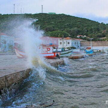 Ciclone Yakecan se afasta para oceano e ventos diminuem, mas segue alerta para mar agitado