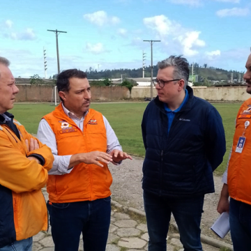 Governador e prefeito de Tubarão falam em construção de barragens para minimizar cheias no futuro