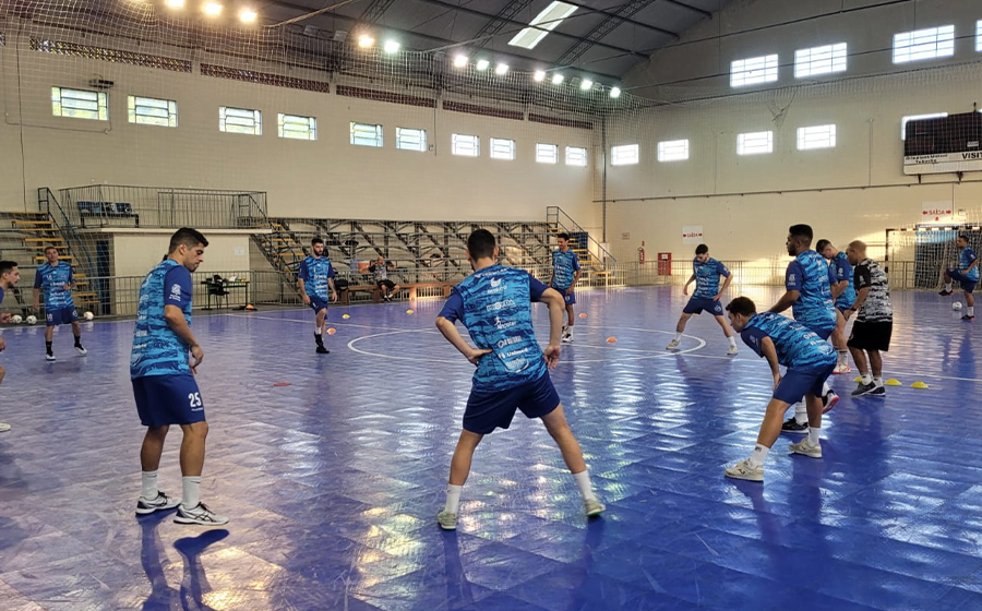 Tubarão Futsal entra em quadra contra o Joinville nesta sexta-feira, fora de casa
