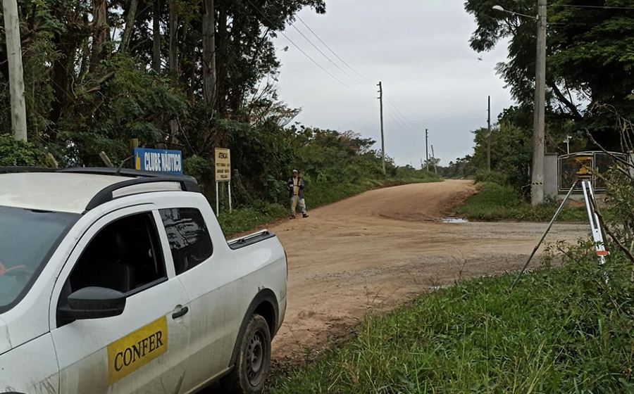 Inicia obra de pavimentação da rodovia Ageu Medeiros, que liga Tubarão e Laguna