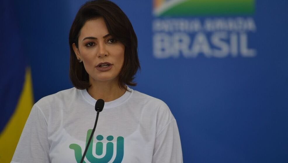 Primeira-dama Michelle Bolsonaro cancela vinda a Laguna