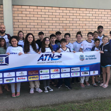 Equipe de natação de Tubarão garante seis medalhas em competição neste fim de semana Equipe de natação de Tubarão garante seis medalhas em competição neste fim de semana