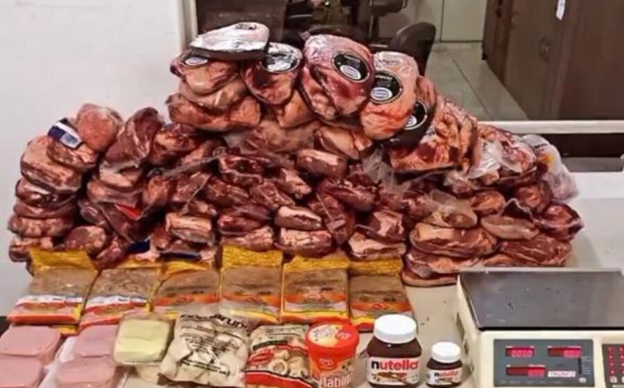 Mulher é presa após furtar carnes e diversos produtos de supermercados atacadistas