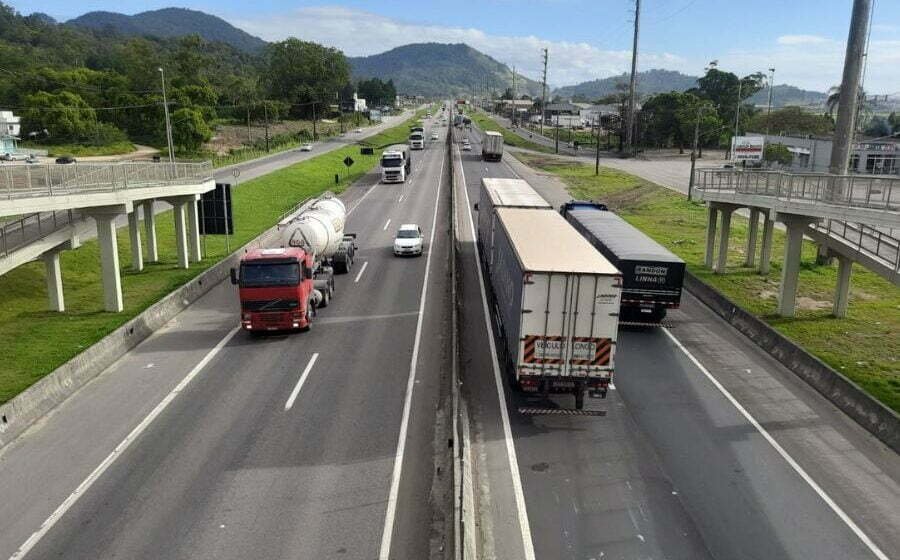 Santa Catarina tem apenas um ponto de bloqueio nas rodovias federais