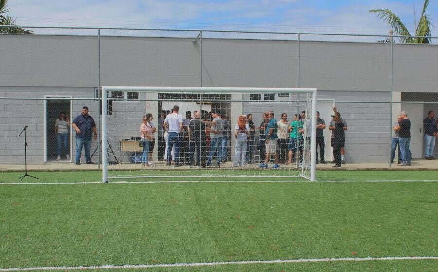 Capivari de Baixo inaugura novo espaço para práticas esportivas