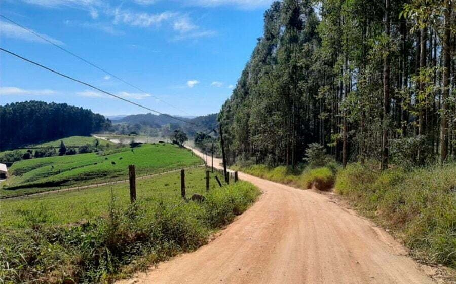 Pavimentação da estrada geral do Pinheiral, em Braço do Norte, começa nesta segunda-feira Pavimentação da estrada geral do Pinheiral, em Braço do Norte, começa nesta segunda-feira