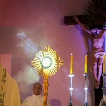 Paróquia de Humaitá, em Tubarão, realiza 72 horas de adoração pelas vocações