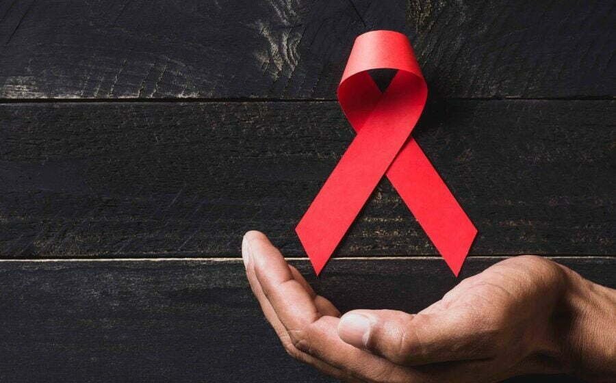 Dezembro Vermelho: mês alerta para a prevenção e tratamento do HIV/Aids