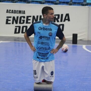 Tubarão Futsal recebe Joaçaba em duelo pela defesa da vice-liderança