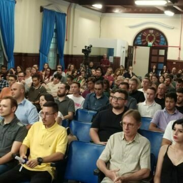 Curso de Desenvolvedores para Tecnologia de Informação na Região Sul forma profissionais