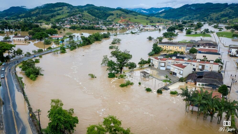 São Martinho, Armazém e Gravatal realizam campanhas em prol das famílias atingidas pela enchente