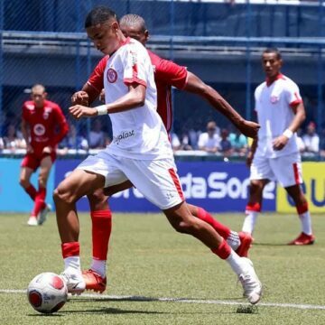 Hercílio Luz encerra participação na Copinha após campanha histórica