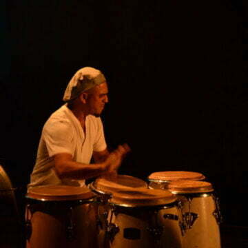 Músico ministra oficina de percussão em Capivari de Baixo no início de março