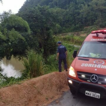 Corpo de mulher é encontrado em rio no município de São Ludgero Corpo de mulher é encontrado em rio no município de São Ludgero