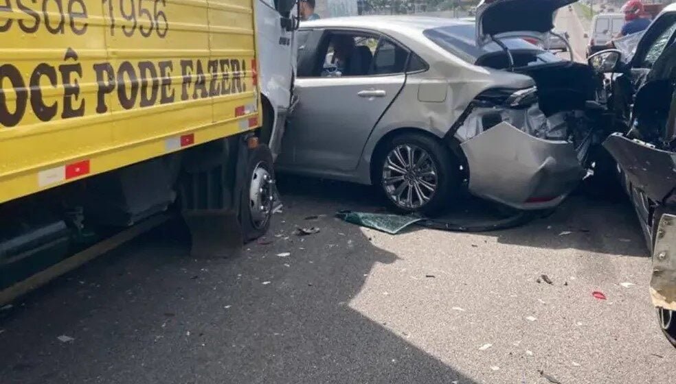 Desembargadora responsável pela Operação Mensageiro sofre acidente de carro Desembargadora responsável pela Operação Mensageiro sofre acidente de carro