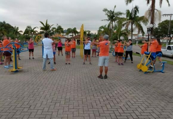 Grupo multidisciplinar do Nasf volta a oferecer atividades em Capivari de Baixo