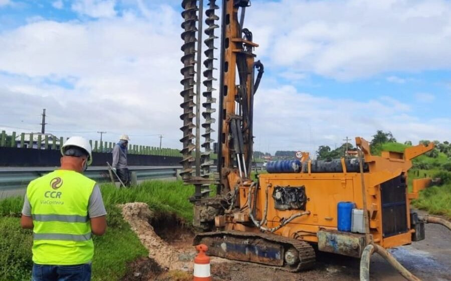 CCR ViaCosteira inicia implantação da primeira nova passarela na BR-101 Sul, em Laguna