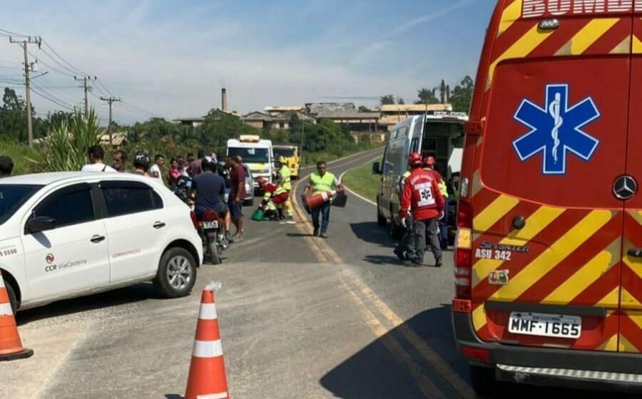 Motociclista Sofre Fratura Na Perna Após Colisão Contra Carro Em Sangão Unitv 