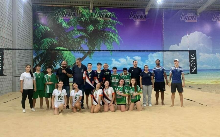 Semana encerra com os campeões do vôlei de praia do Jesc e Jetuba