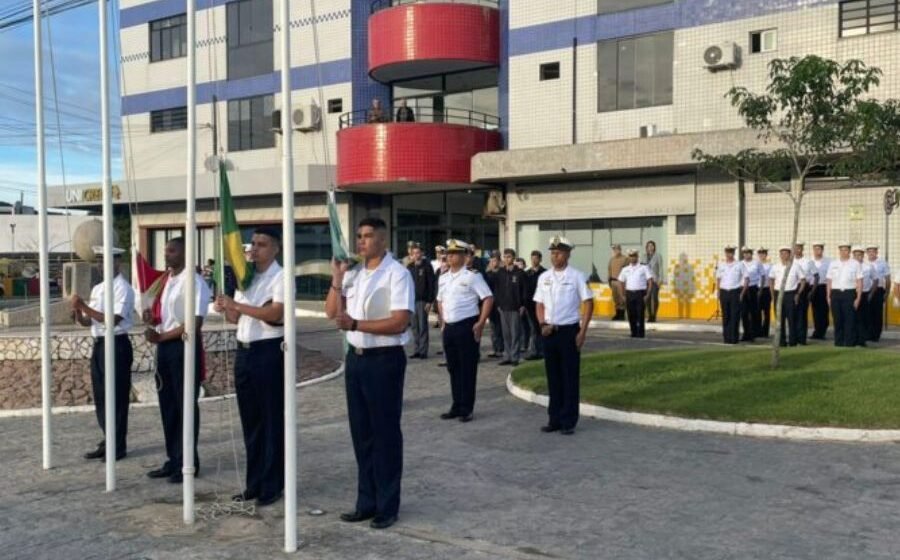 Marinha relembra Batalha do Riachuelo em cerimônia cívico social nesta terça-feira (30), em Laguna
