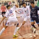 Tubarão Futsal vence Joaçaba e alcança a liderança da Série Ouro