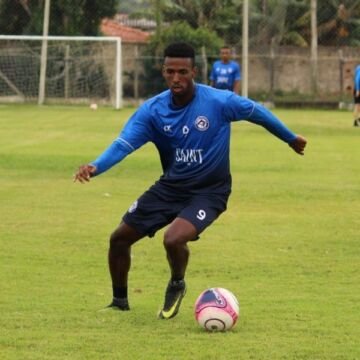 Nikolas Farias e outros jogadores de futebol fazem acordo na Operação Penalidade Máxima sobre fraudes em apostas esportivas Nikolas Farias e outros jogadores de futebol fazem acordo na Operação Penalidade Máxima sobre fraudes em apostas esportivas
