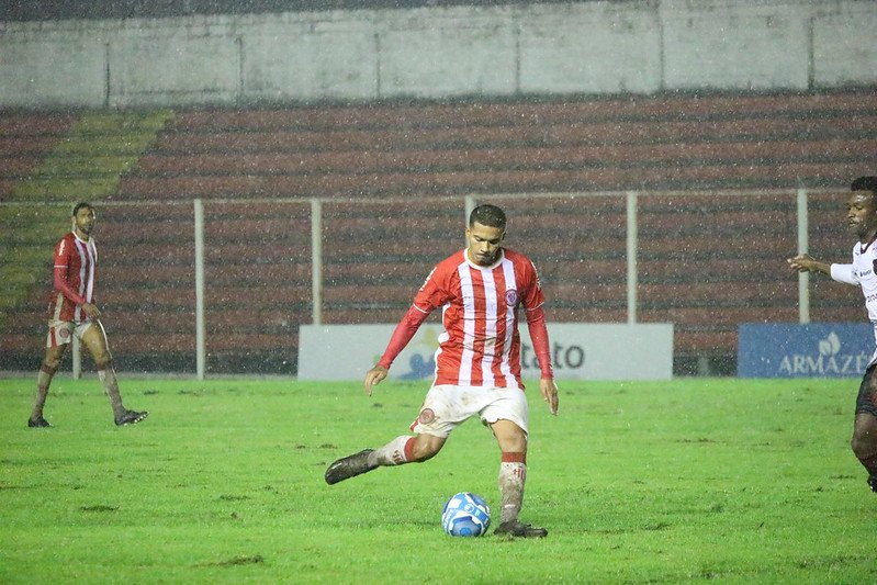 Hercílio Luz joga contra o Caxias pela Série D nesta segunda-feira (19)