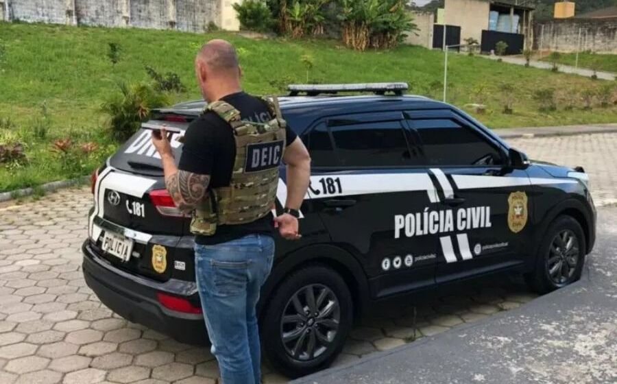 Homem é encontrado gravemente ferido e polícia investiga o caso Homem é encontrado gravemente ferido e polícia investiga o caso