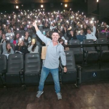Estudantes do Colégio Dehon participam de “Aulão de Cinema”
