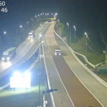 Motorista se livra de acidente ao utilizar área de escape em rodovia Motorista se livra de acidente ao utilizar área de escape em rodovia