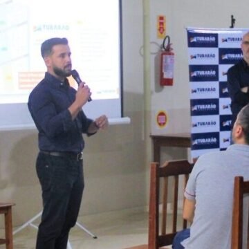 Implantação do sistema de esgoto é iniciado no bairro Oficinas, em Tubarão Implantação do sistema de esgoto é iniciado no bairro Oficinas, em Tubarão